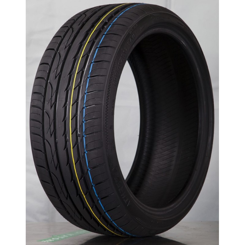 THREE-A 305/45ZR22 118W XL P606.